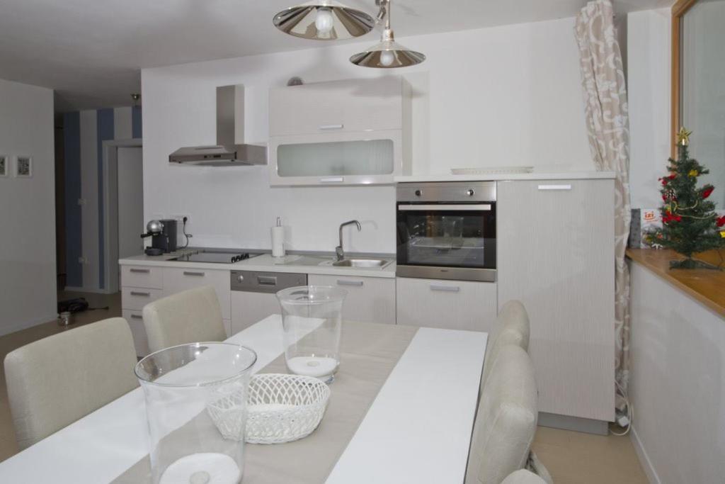Apartments Mengore Толмин Экстерьер фото