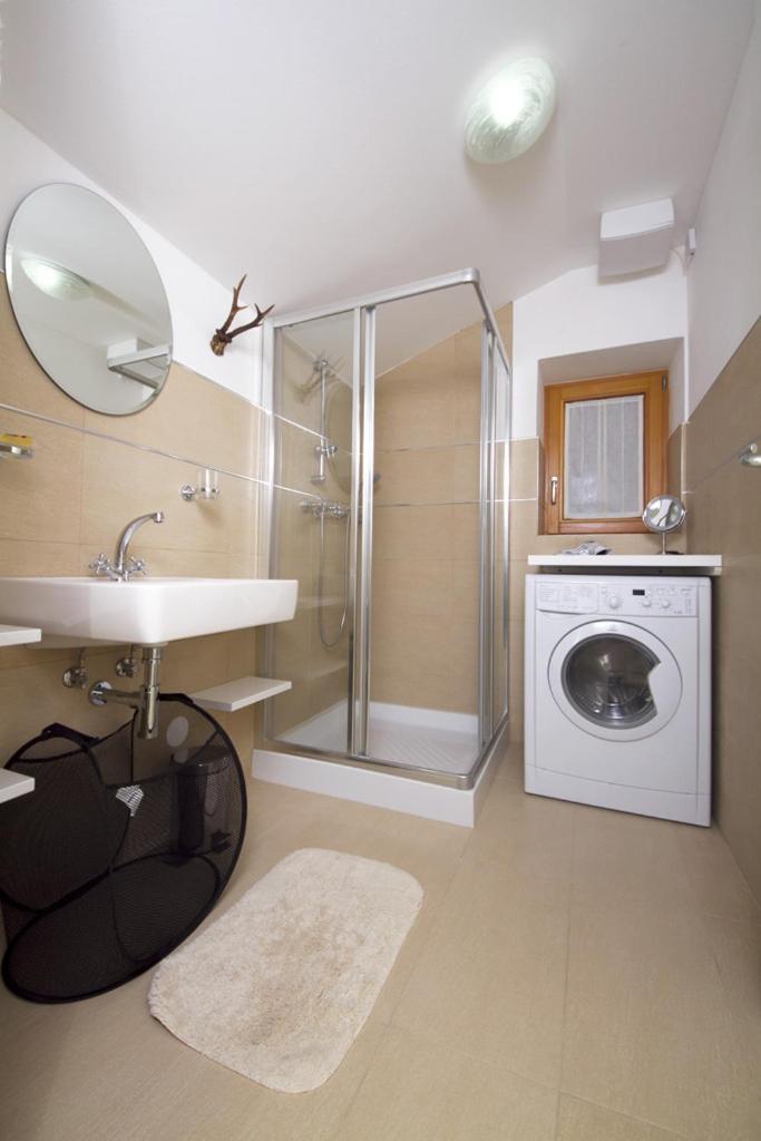 Apartments Mengore Толмин Экстерьер фото